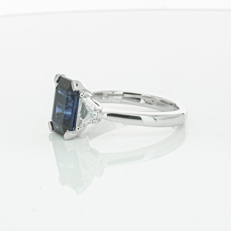 18ct White Gold Sapphire & Diamond Ring-Ring-Walker & Hall