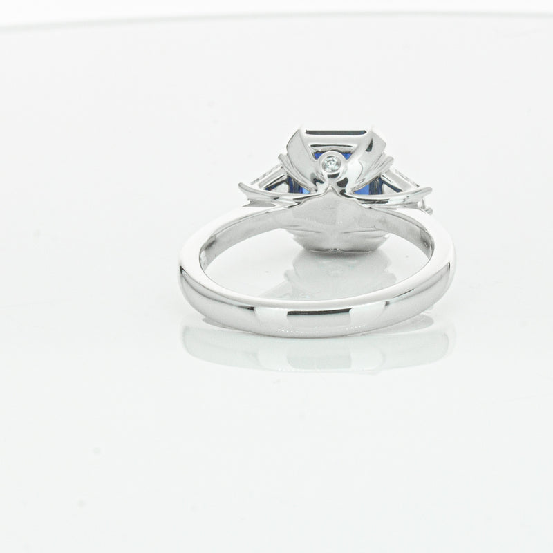 18ct White Gold Sapphire & Diamond Ring-Ring-Walker & Hall