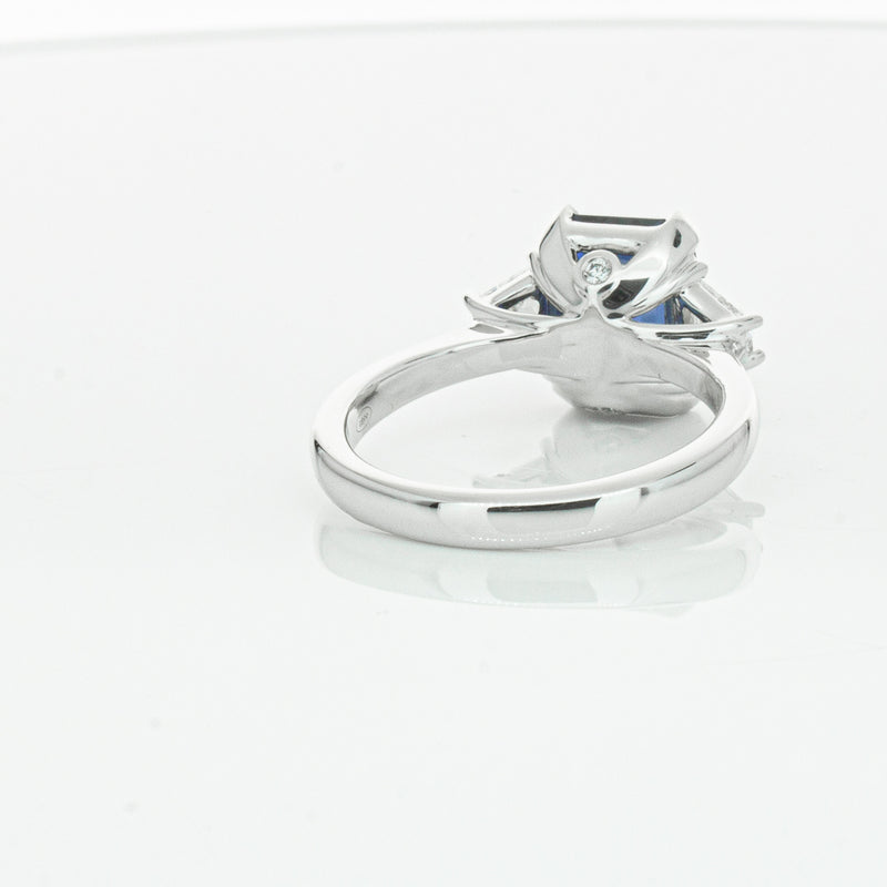 18ct White Gold Sapphire & Diamond Ring-Ring-Walker & Hall