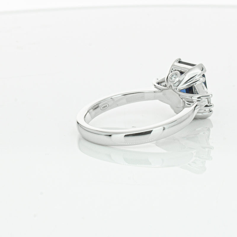 18ct White Gold Sapphire & Diamond Ring-Ring-Walker & Hall