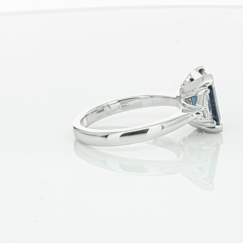 18ct White Gold Sapphire & Diamond Ring-Ring-Walker & Hall