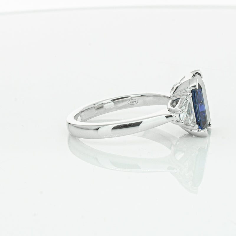18ct White Gold Sapphire & Diamond Ring-Ring-Walker & Hall