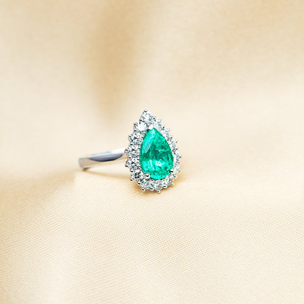 18ct White Gold 2.84ct Emerald & Diamond Belle Ring - Ring - Walker & Hall