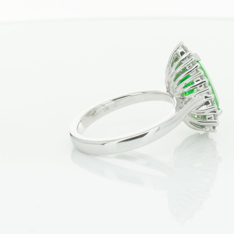 18ct White Gold Emerald & Diamond Belle Ring-Ring-Walker & Hall