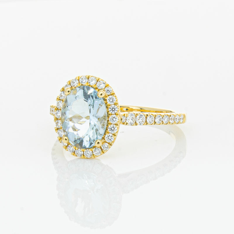 18ct Yellow Gold 1.58ct Aquamarine & Diamond Sierra Ring-Ring-Walker & Hall