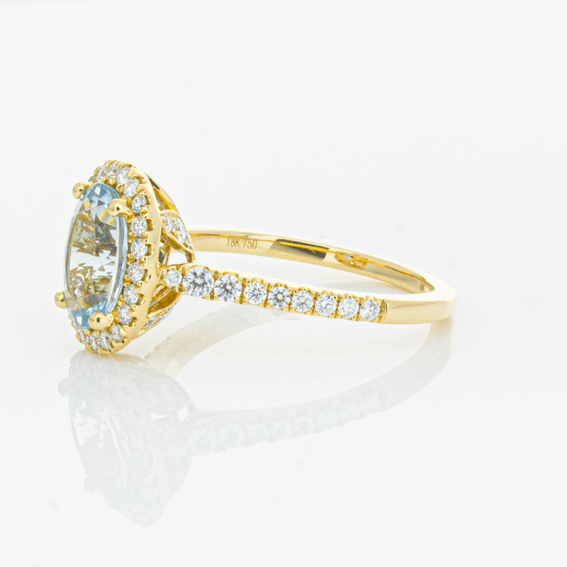 18ct Yellow Gold 1.58ct Aquamarine & Diamond Sierra Ring-Ring-Walker & Hall