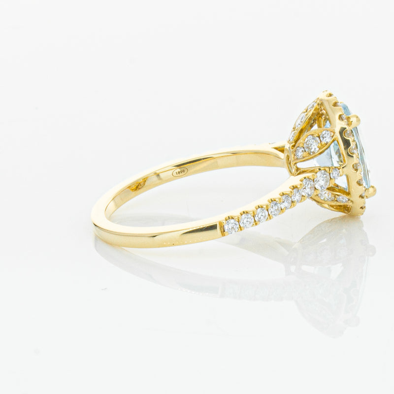 18ct Yellow Gold 1.58ct Aquamarine & Diamond Sierra Ring-Ring-Walker & Hall