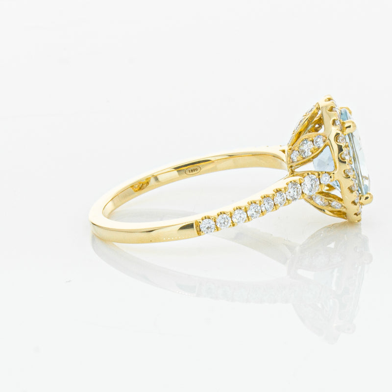 18ct Yellow Gold 1.58ct Aquamarine & Diamond Sierra Ring-Ring-Walker & Hall