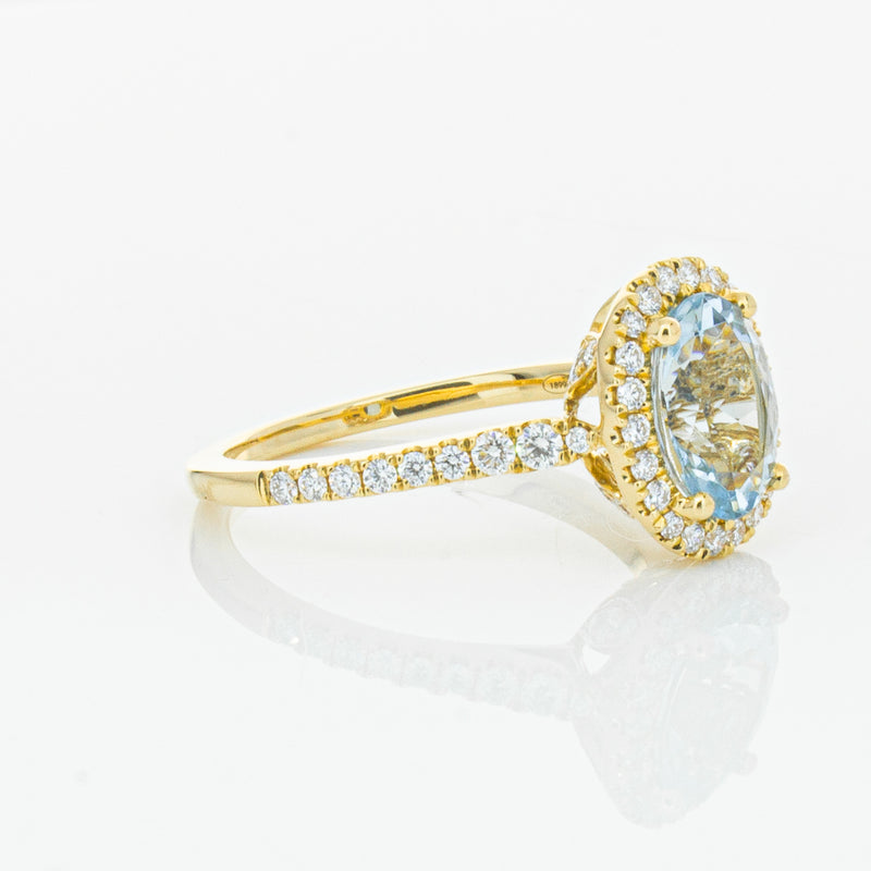 18ct Yellow Gold 1.58ct Aquamarine & Diamond Sierra Ring-Ring-Walker & Hall