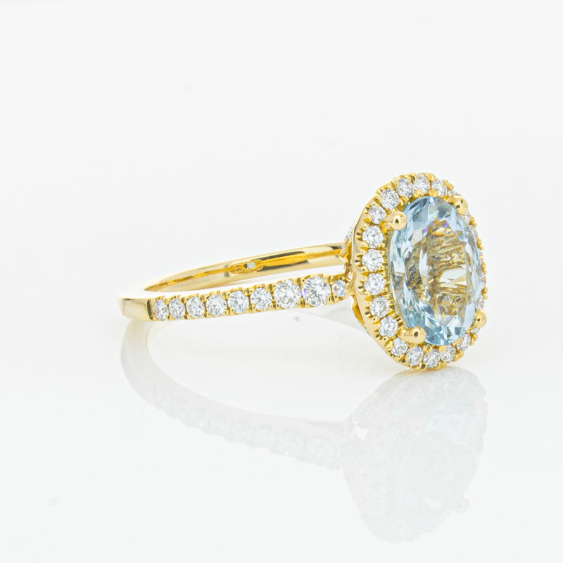 18ct Yellow Gold 1.58ct Aquamarine & Diamond Sierra Ring-Ring-Walker & Hall