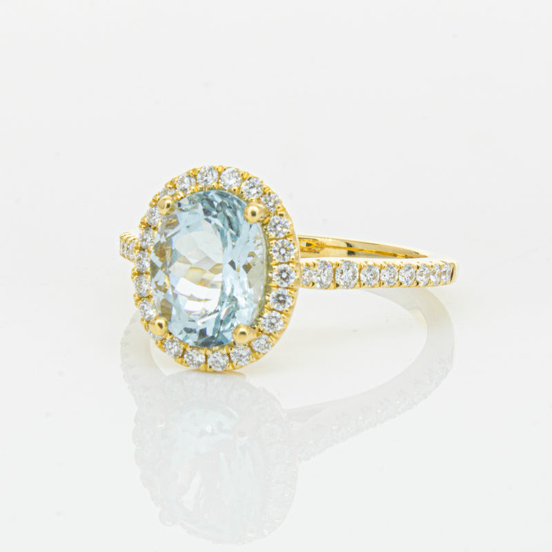 18ct Yellow Gold 1.94ct Aquamarine & Diamond Sierra Ring-Ring-Walker & Hall