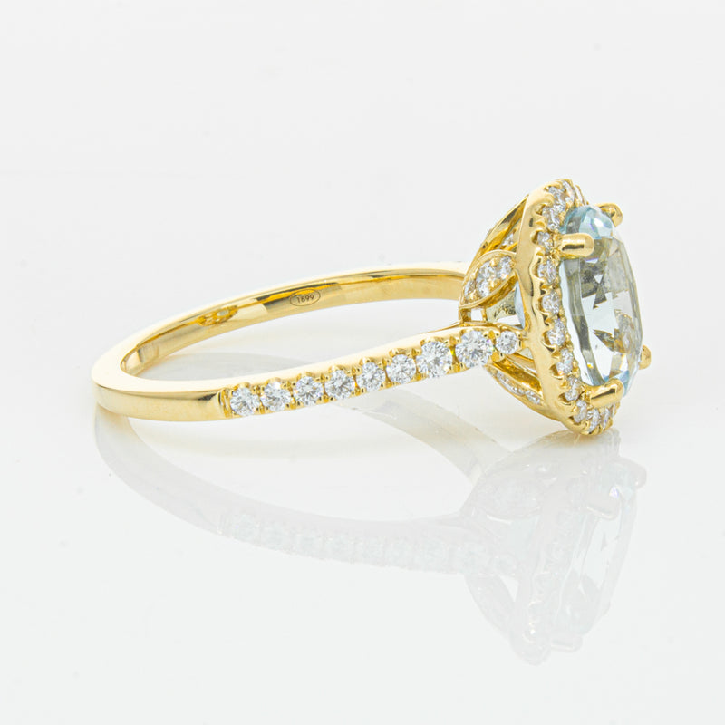 18ct Yellow Gold 1.94ct Aquamarine & Diamond Sierra Ring-Ring-Walker & Hall