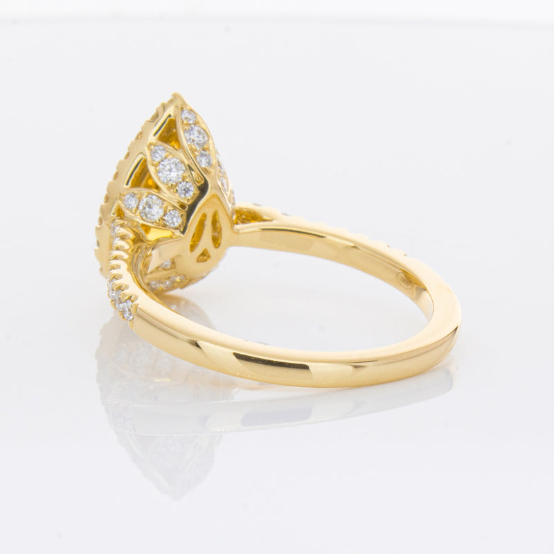 18ct Yellow Gold 4.71ct Golden Sapphire & Diamond Sierra Ring-Ring-Walker & Hall