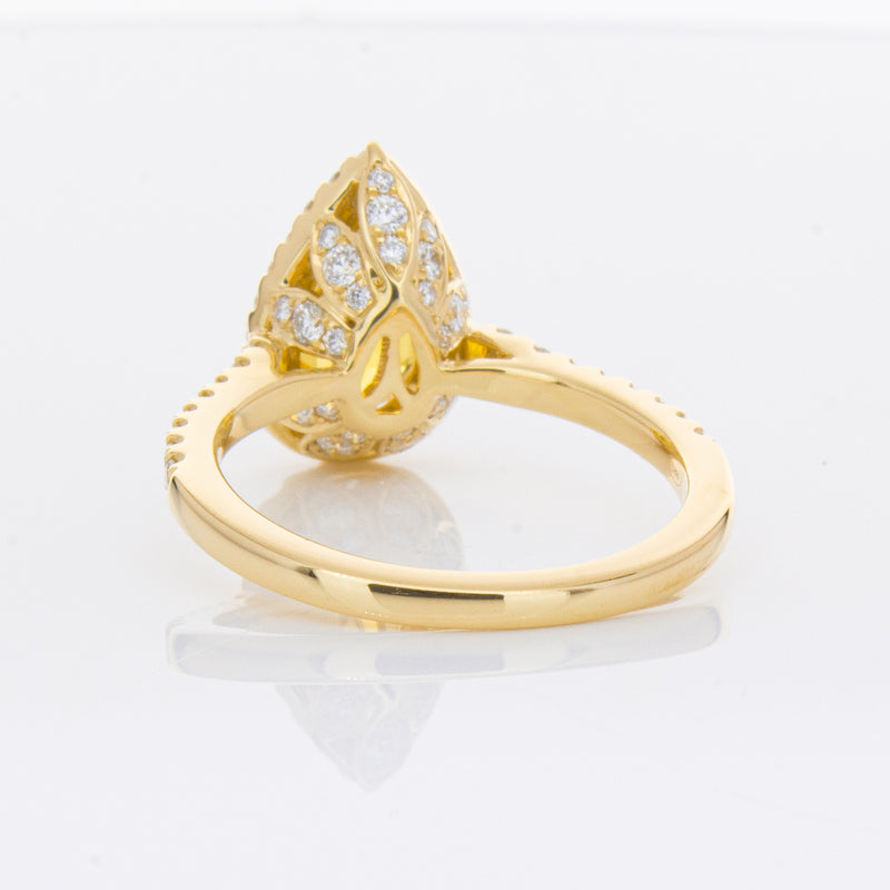 18ct Yellow Gold 4.71ct Golden Sapphire & Diamond Sierra Ring-Ring-Walker & Hall