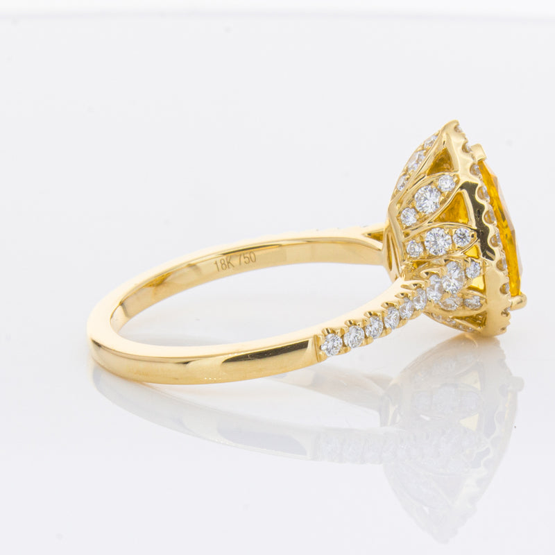 18ct Yellow Gold 4.71ct Golden Sapphire & Diamond Sierra Ring-Ring-Walker & Hall