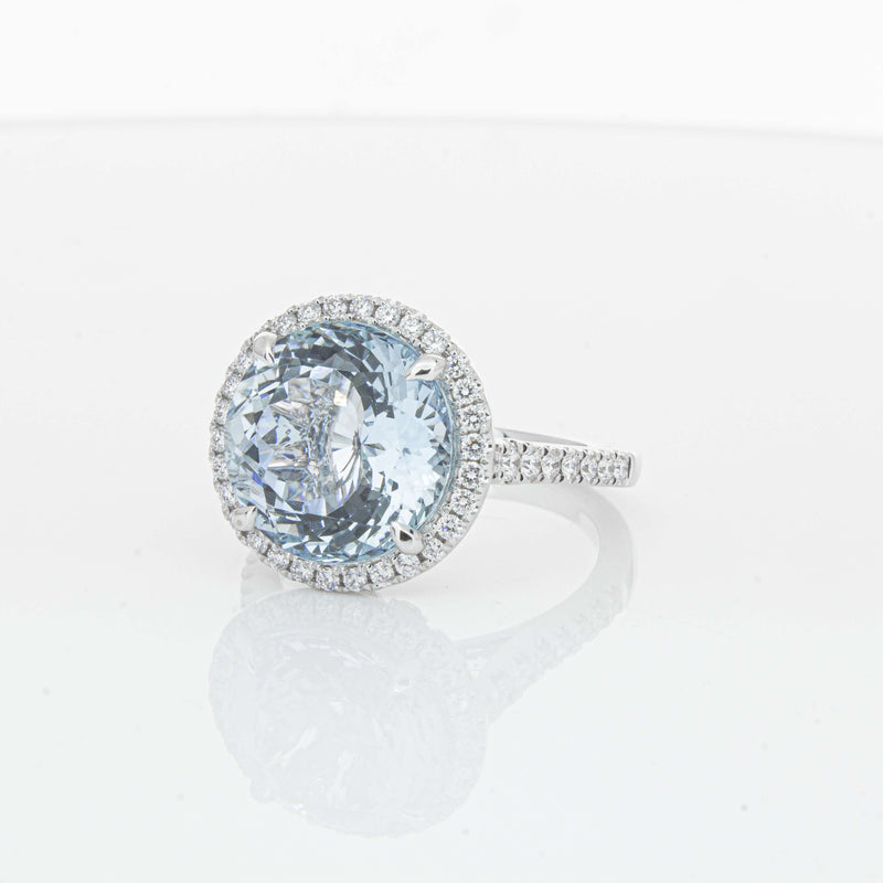 18ct White Gold 6.38ct Aquamarine & Diamond Sierra Ring-Ring-Walker & Hall