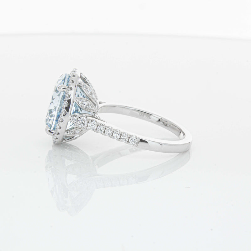 18ct White Gold 6.38ct Aquamarine & Diamond Sierra Ring-Ring-Walker & Hall