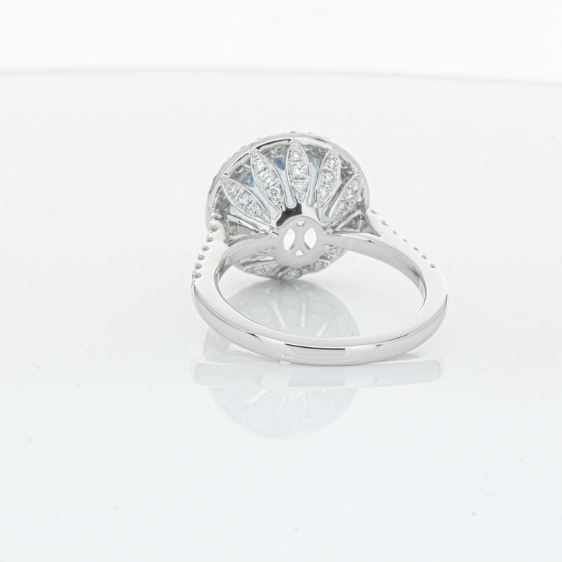 18ct White Gold 6.38ct Aquamarine & Diamond Sierra Ring-Ring-Walker & Hall