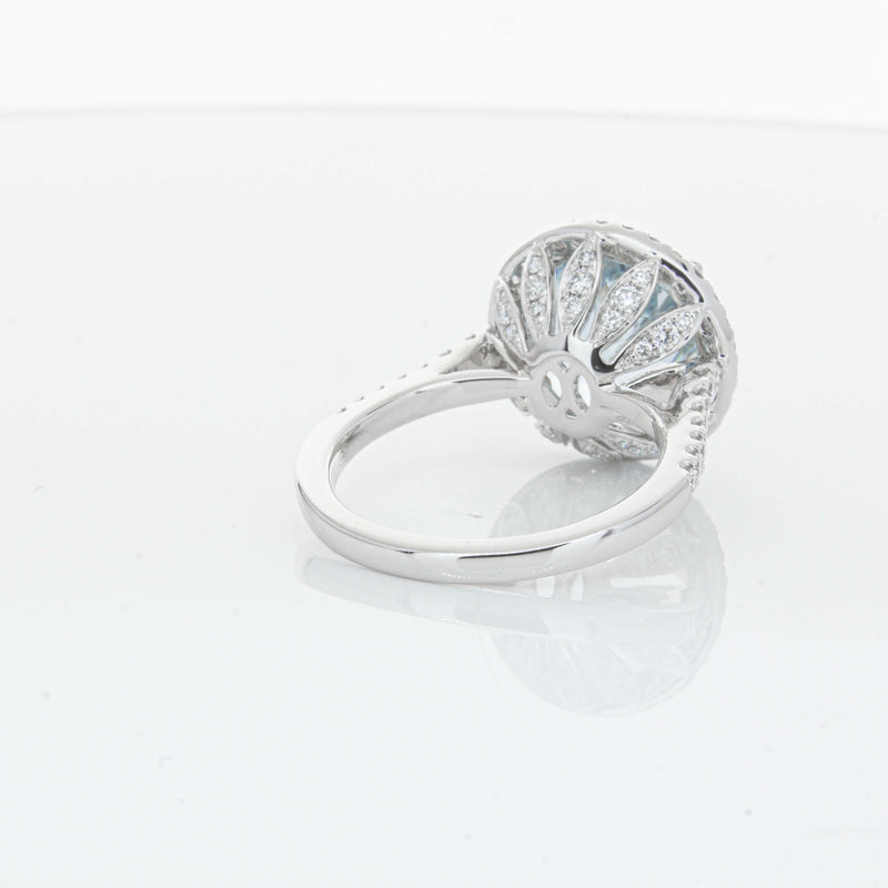 18ct White Gold 6.38ct Aquamarine & Diamond Sierra Ring-Ring-Walker & Hall