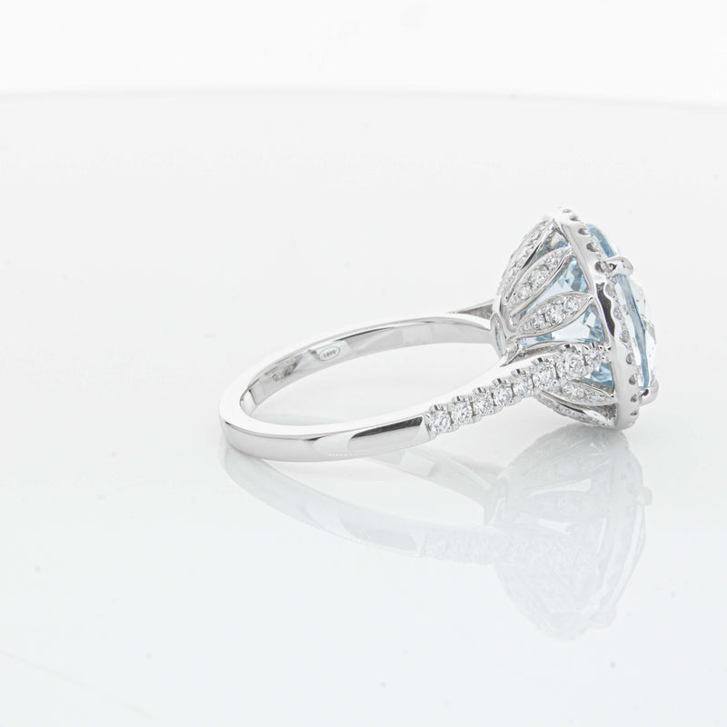 18ct White Gold 6.38ct Aquamarine & Diamond Sierra Ring-Ring-Walker & Hall