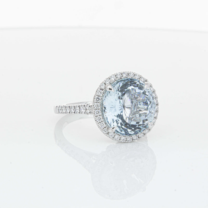 18ct White Gold 6.38ct Aquamarine & Diamond Sierra Ring-Ring-Walker & Hall