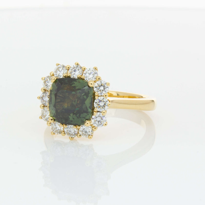 18ct Yellow Gold 3.56ct Green Sapphire & Diamond Belle Ring-Ring-Walker & Hall