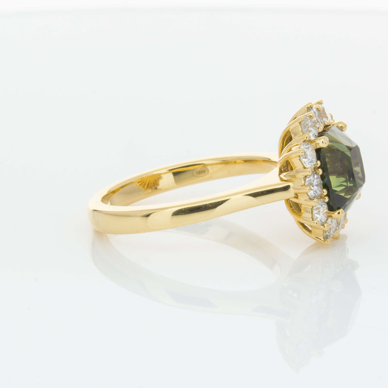 18ct Yellow Gold 3.56ct Green Sapphire & Diamond Belle Ring-Ring-Walker & Hall