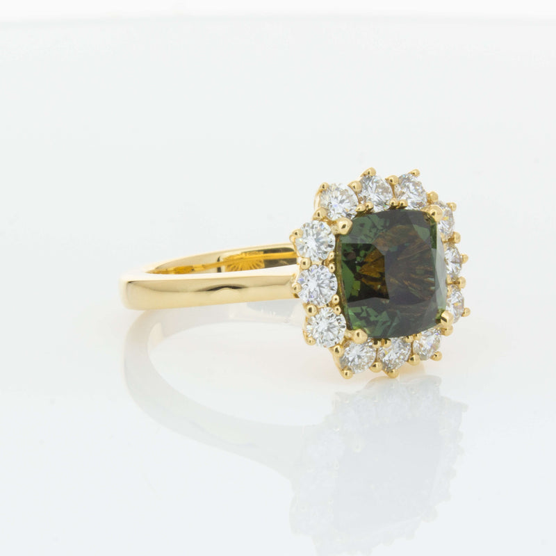 18ct Yellow Gold 3.56ct Green Sapphire & Diamond Belle Ring-Ring-Walker & Hall