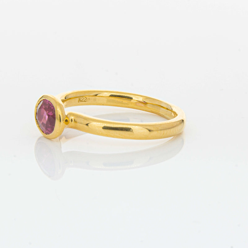 Deja Vu 22ct Yellow Gold 1.07ct Ruby Ring-Ring-Walker & Hall