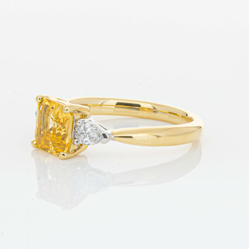 18ct Yellow Gold 1.58ct Golden Sapphire & Diamond Ayla Ring-Ring-Walker & Hall