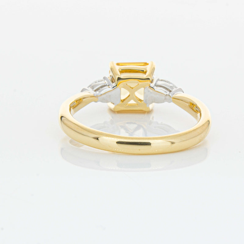 18ct Yellow Gold 1.58ct Golden Sapphire & Diamond Ayla Ring-Ring-Walker & Hall