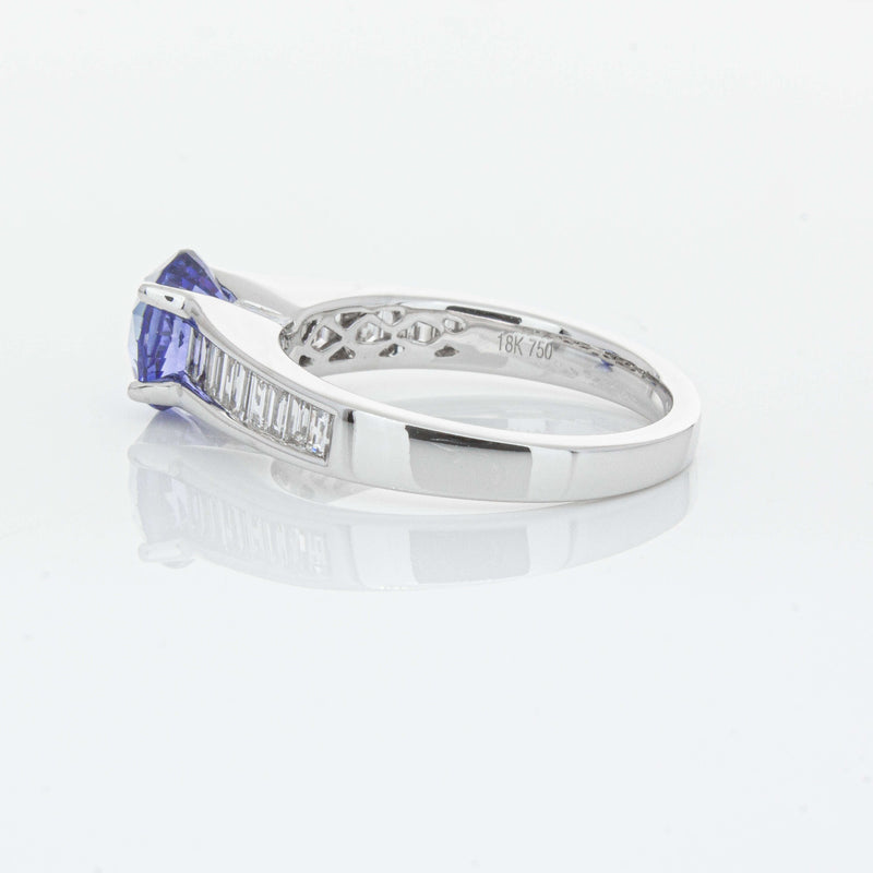 18ct White Gold 1.69ct Sapphire & Diamond Ring-Ring-Walker & Hall