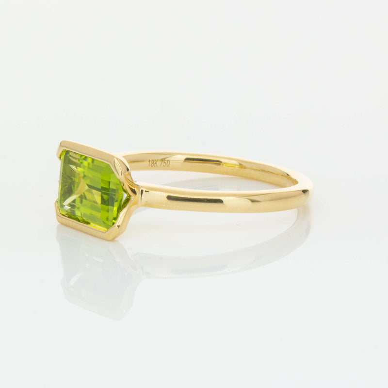 18ct Yellow Gold Peridot Elle Ring-Ring-Walker & Hall
