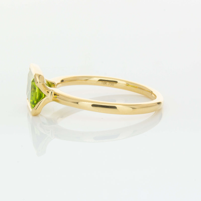 18ct Yellow Gold Peridot Elle Ring-Ring-Walker & Hall