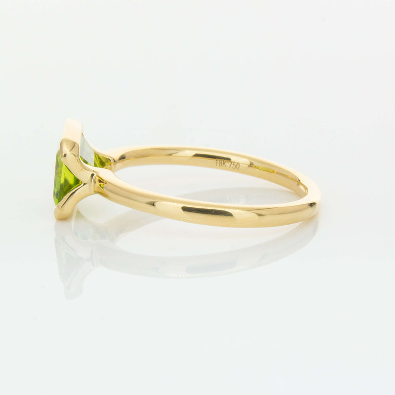 18ct Yellow Gold Peridot Elle Ring-Ring-Walker & Hall