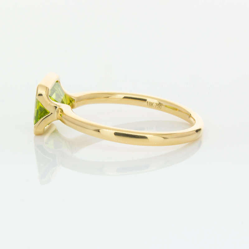 18ct Yellow Gold Peridot Elle Ring-Ring-Walker & Hall