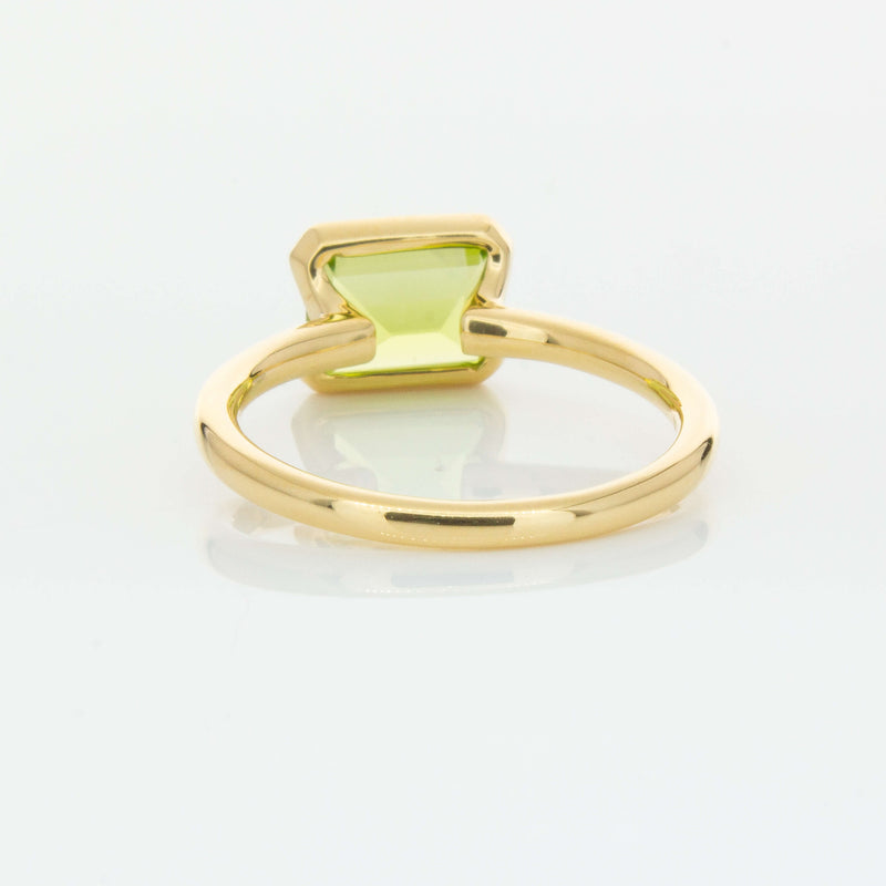 18ct Yellow Gold Peridot Elle Ring-Ring-Walker & Hall