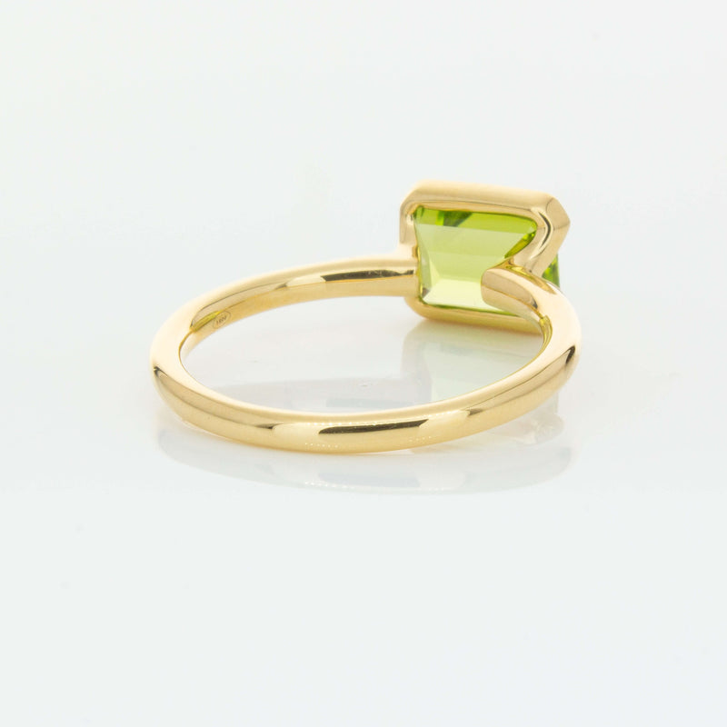 18ct Yellow Gold Peridot Elle Ring-Ring-Walker & Hall