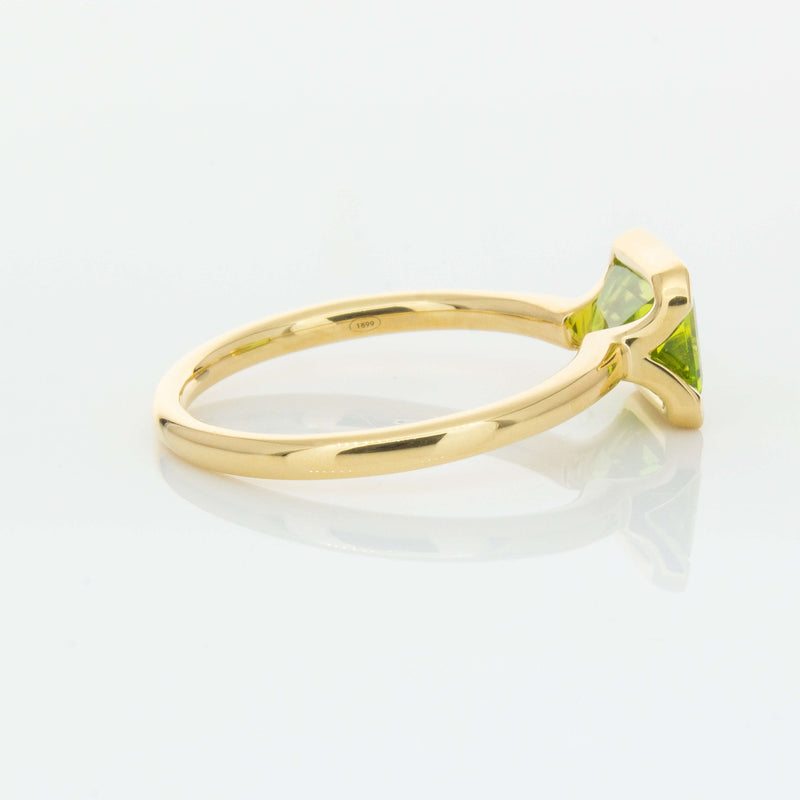 18ct Yellow Gold Peridot Elle Ring-Ring-Walker & Hall