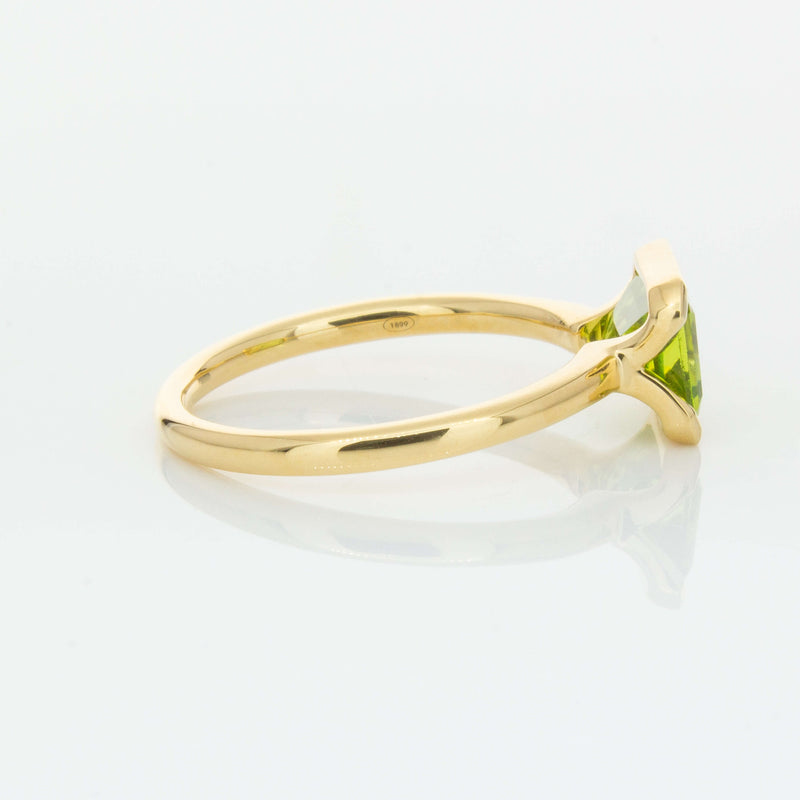 18ct Yellow Gold Peridot Elle Ring-Ring-Walker & Hall