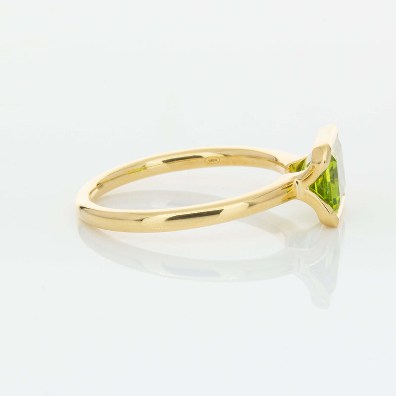 18ct Yellow Gold Peridot Elle Ring-Ring-Walker & Hall