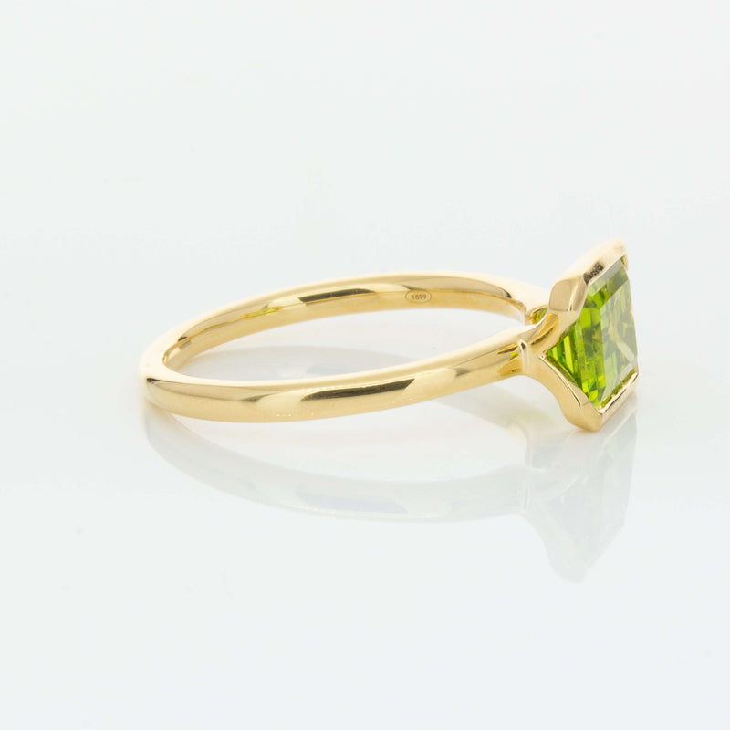 18ct Yellow Gold Peridot Elle Ring-Ring-Walker & Hall