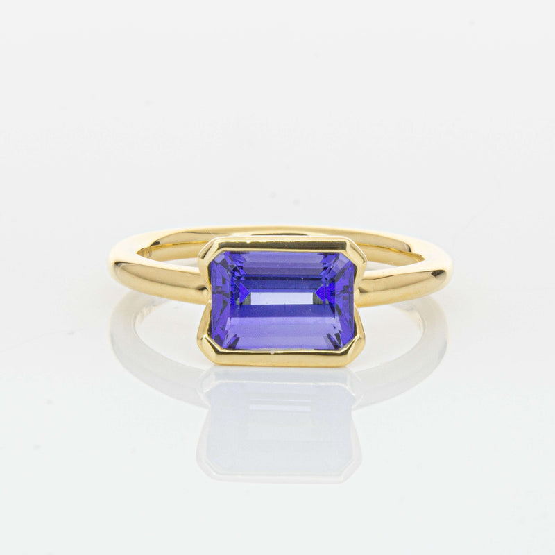 18ct Yellow Gold Tanzanite Elle Ring-Ring-Walker & Hall