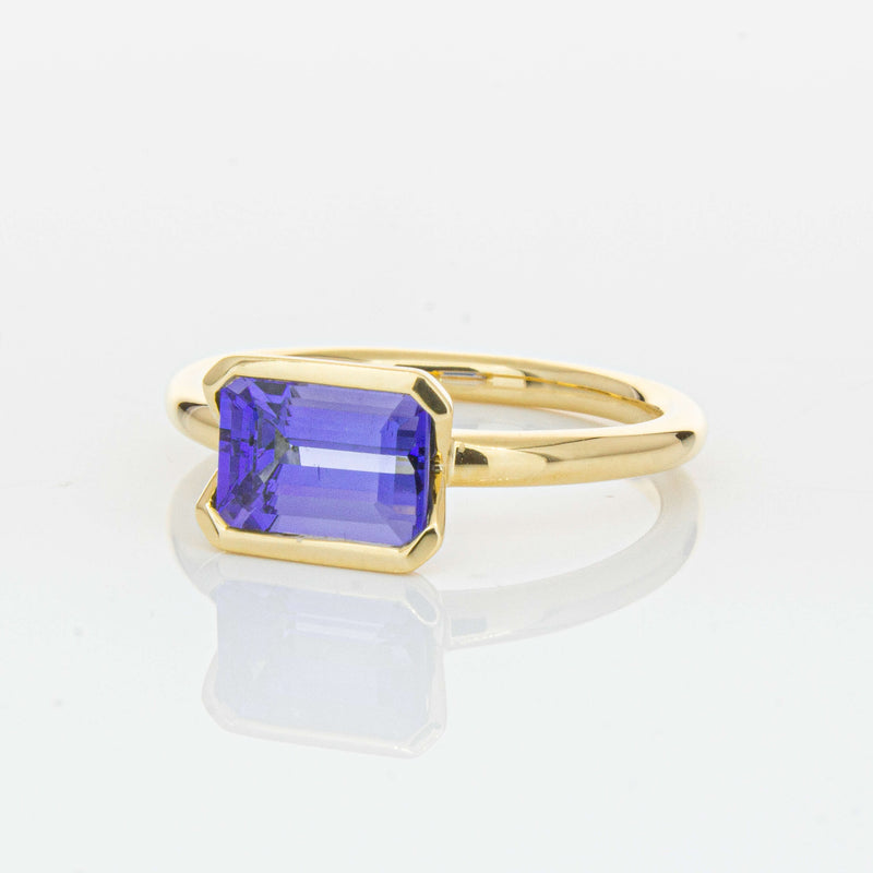 18ct Yellow Gold Tanzanite Elle Ring-Ring-Walker & Hall