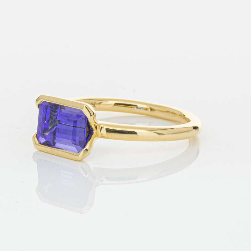18ct Yellow Gold Tanzanite Elle Ring-Ring-Walker & Hall
