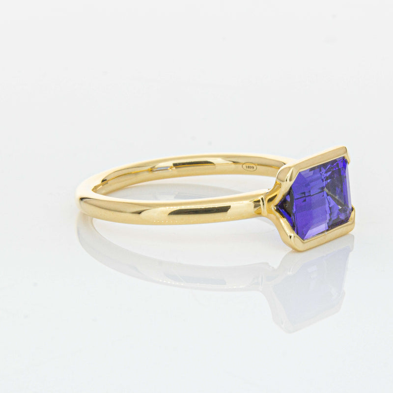 18ct Yellow Gold Tanzanite Elle Ring-Ring-Walker & Hall