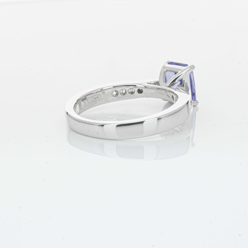 18ct White Gold 1.89ct Sapphire Avalon Ring-Ring-Walker & Hall