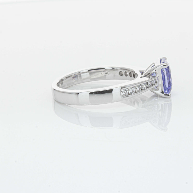 18ct White Gold 1.89ct Sapphire Avalon Ring-Ring-Walker & Hall