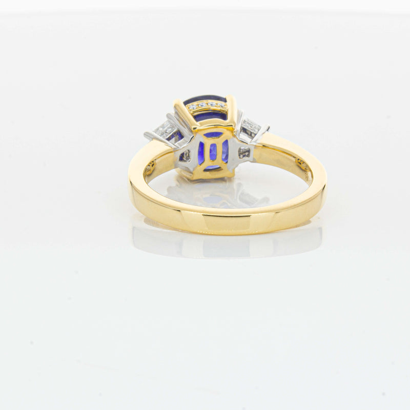 18ct Yellow Gold 3.90ct Sapphire & Diamond Ring-Ring-Walker & Hall