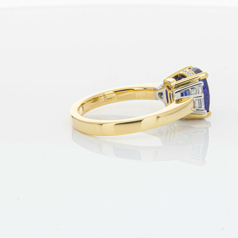18ct Yellow Gold 3.90ct Sapphire & Diamond Ring-Ring-Walker & Hall